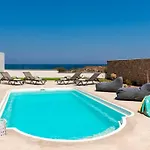 Villa Waves *
